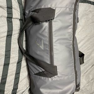 Gymshark travel bag the logo on the bag is slightly gone